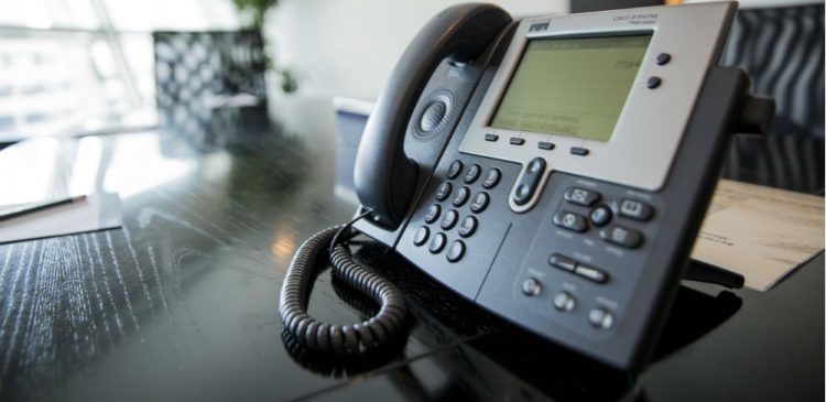 Conoce como el mundo de la tecnología ha transformado el como las empresas mantienen comunicación y una de las soluciones mas especiales es la telefonía VoIP